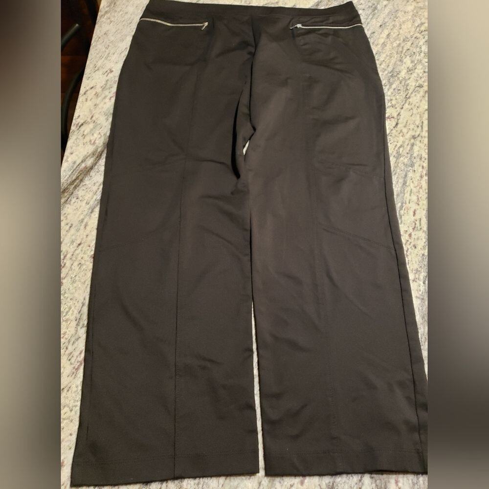 ZENERGY by Chico's size 3 soft and slinky slacks very comfy and light weight